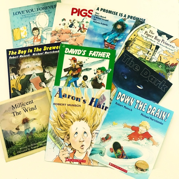 ROBERT MUNSCH BOOKS - Picture 1 of 1